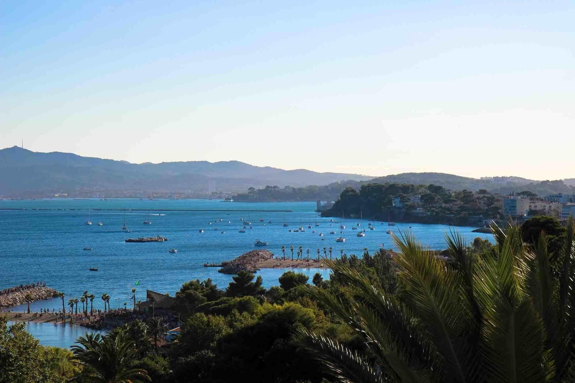 Hotel Les Voiles Toulon Exteriör bild