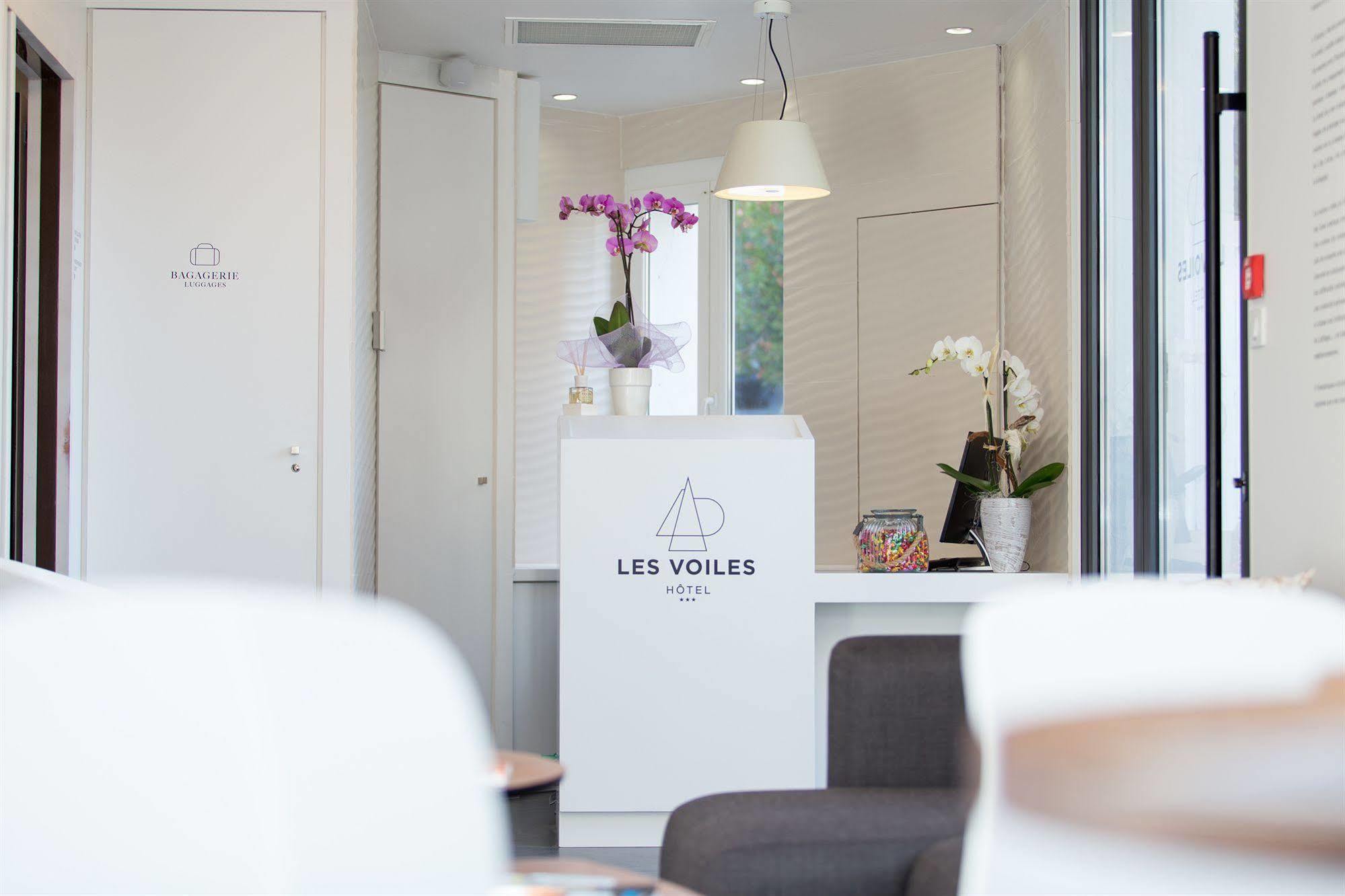 Hotel Les Voiles Toulon Exteriör bild